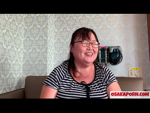 ❤️ A gorda nai xaponesa mostra as súas enormes tetas e goza dun xoguete sexual. Unha nai asiática de 51 anos fala da súa experiencia sexual. Yukiko 1 OSAKAPORN milf gorda ️ Sexo en nós
